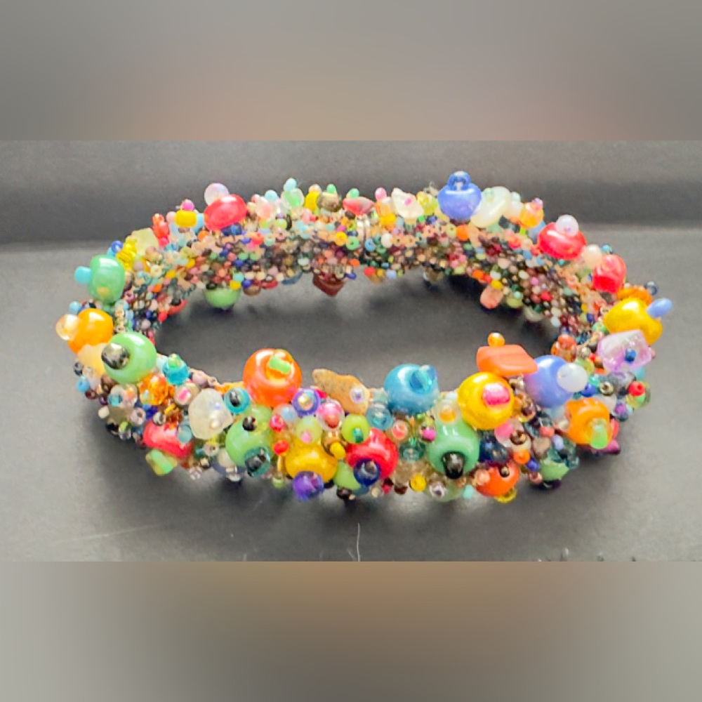 Handmade beaded bracelet